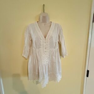 Johnny Was Women's Cotton blouse beautiful embroidery details size small